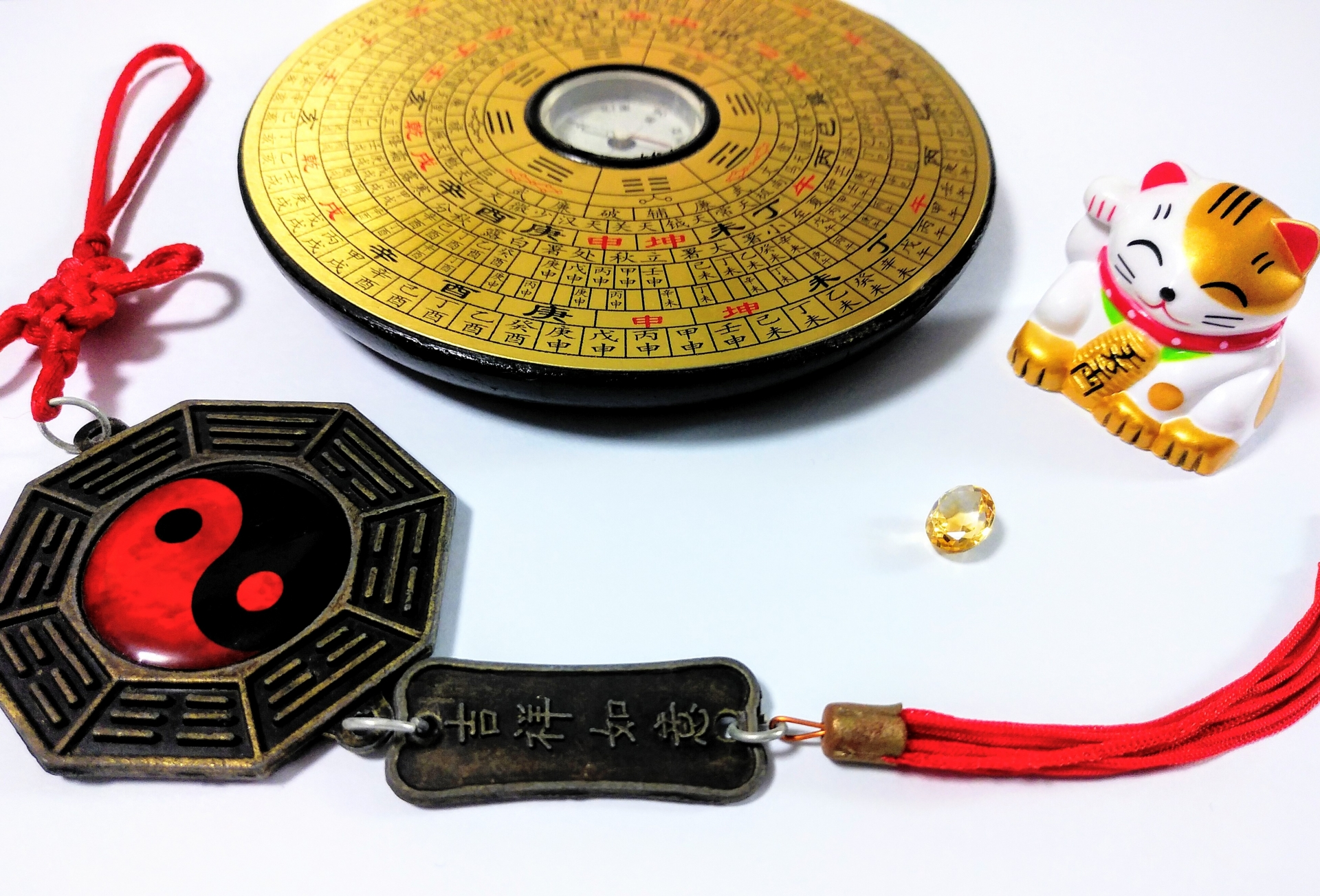 💥 【避坑指南】别再找“有元人”了！RM68带你进入真正的南洋风水大会